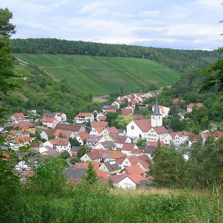 Ferienwohnung Haus Am Singberg Ramsthal Exterior foto